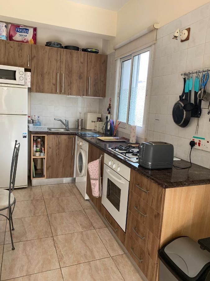 Appartement Limnos Gardens Paphos Buitenkant foto